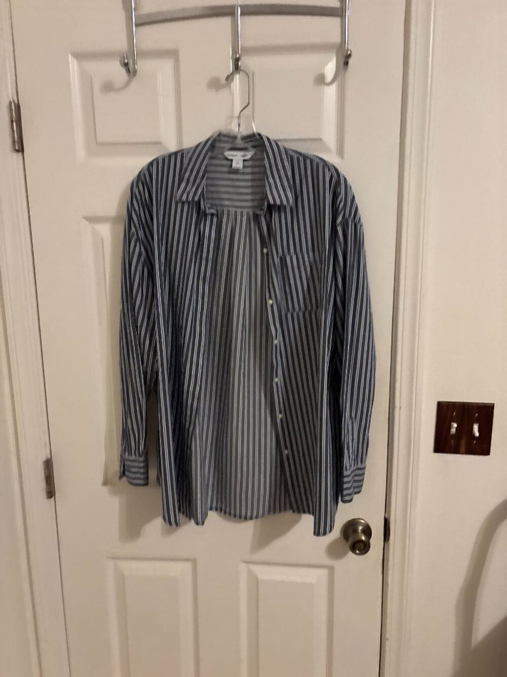 Old Navy Boyfriend Shirt - Small Tall